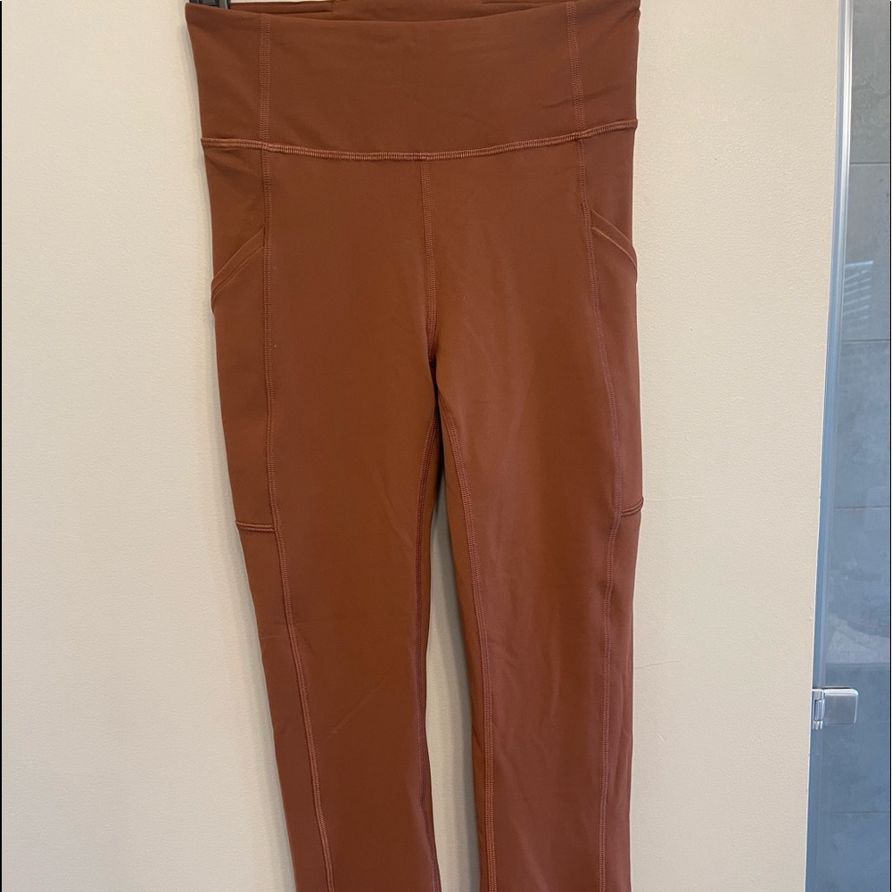 Clay LULULEMON LEGGINGS NEW